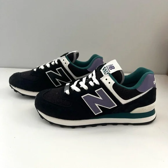 🌟New Balance Classics Unisex 574-Black Blue-Women’s 8.5 - Picture 9 of 11